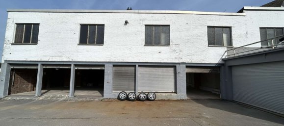 7 rooms Building in Remscheid, Germany No. 76592 30