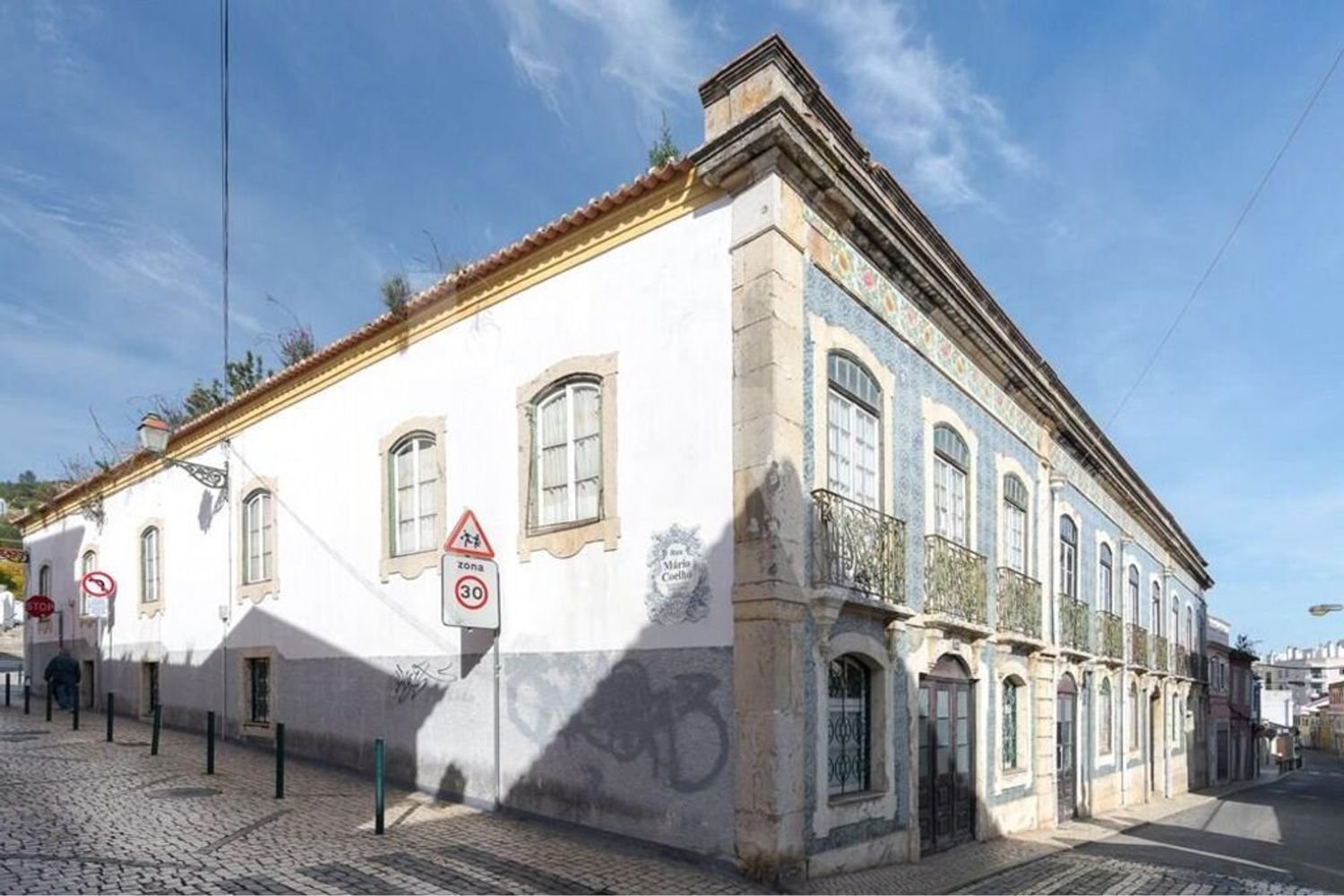  بناية في Vila Franca de Xira, Portugal 980متر مربع رقم 83925