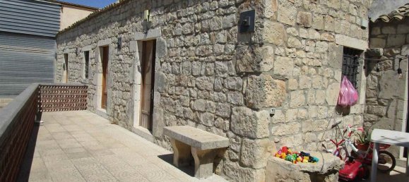 5 rooms House in Rosolini, Italy No. 165256 7