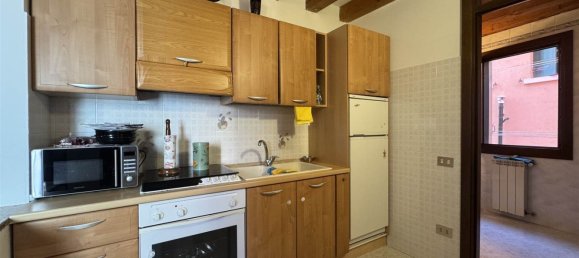 3 rooms Apartment in Chioggia, Italy No. 278160 6