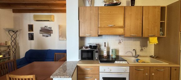 3 rooms Apartment in Chioggia, Italy No. 278160 5