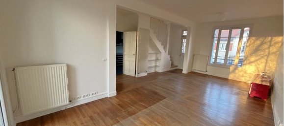 Casa de 3 dormitorios en Clamart, France No. 188311 6