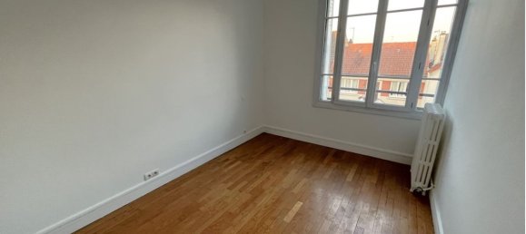 Casa de 3 dormitorios en Clamart, France No. 188311 8