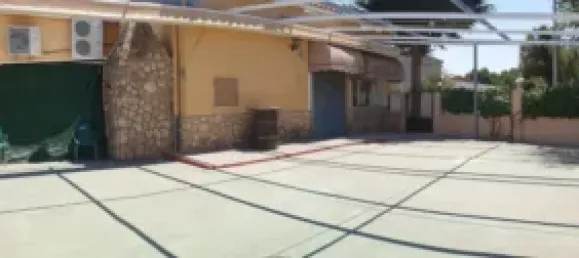 7 bedrooms Commercial property in Dos Barrios, Spain No. 70892 6
