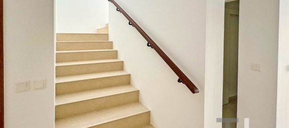 4 bedrooms Villa in Town Square, UAE No. 28588 6