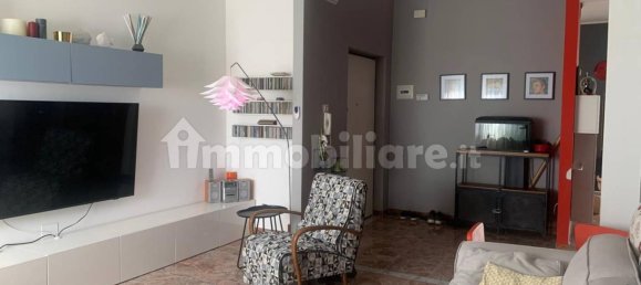 3 Schlafzimmer Wohnung in Pescara, Italy, Nr. 302397 2