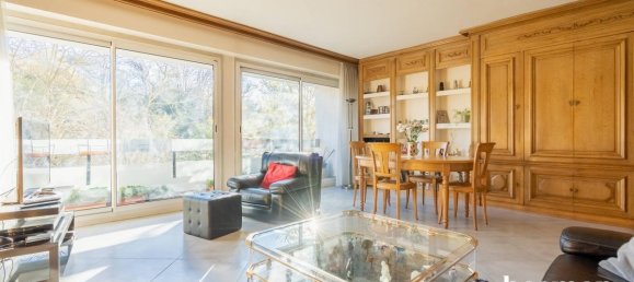 3 bedrooms Apartment in Paris, France No. 163561 4