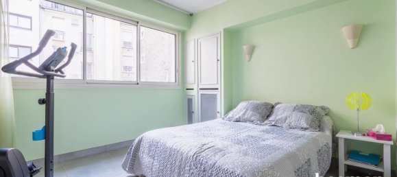 3 bedrooms Apartment in Paris, France No. 163561 9