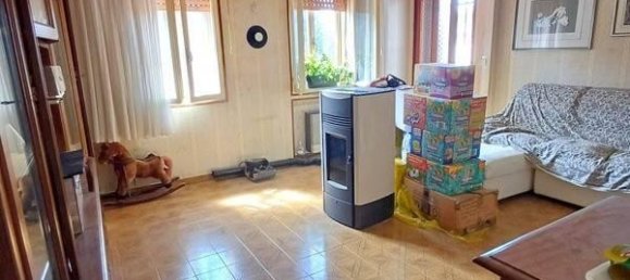 Дом с 7 комнатами в Порденоне, Италия № 177863 6