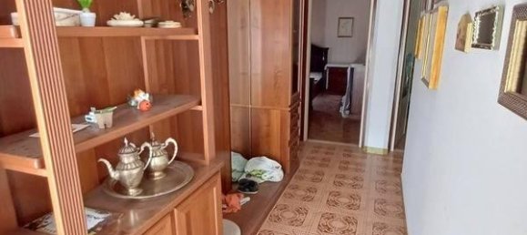 Дом с 7 комнатами в Порденоне, Италия № 177863 11