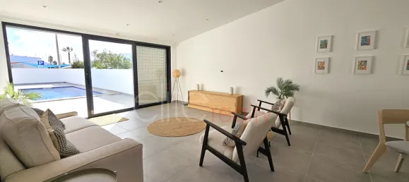 2 bedrooms House in Luz, Portugal No. 115556 8