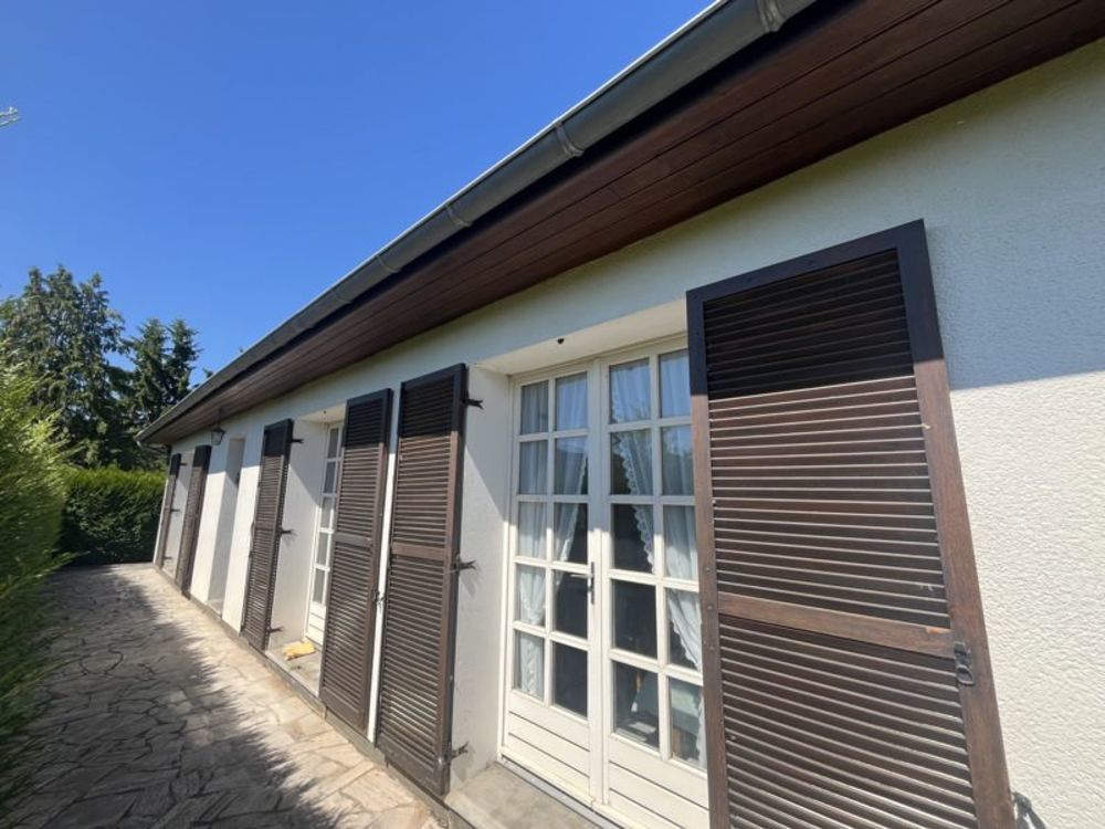 3 bedrooms House in Mehun-sur-Yevre, France No. 287242