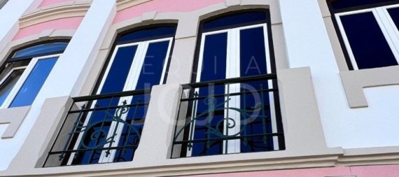  بناية في Vila Franca de Xira, Portugal 304متر مربع رقم 57221 2