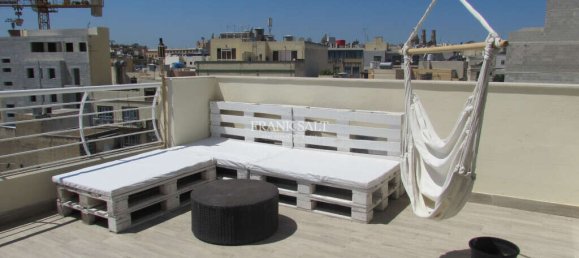 Ático de 2 dormitorios en Pieta, Malta No. 4031 2