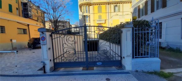 16m² Garage in Modena, Italy No. 141196 8