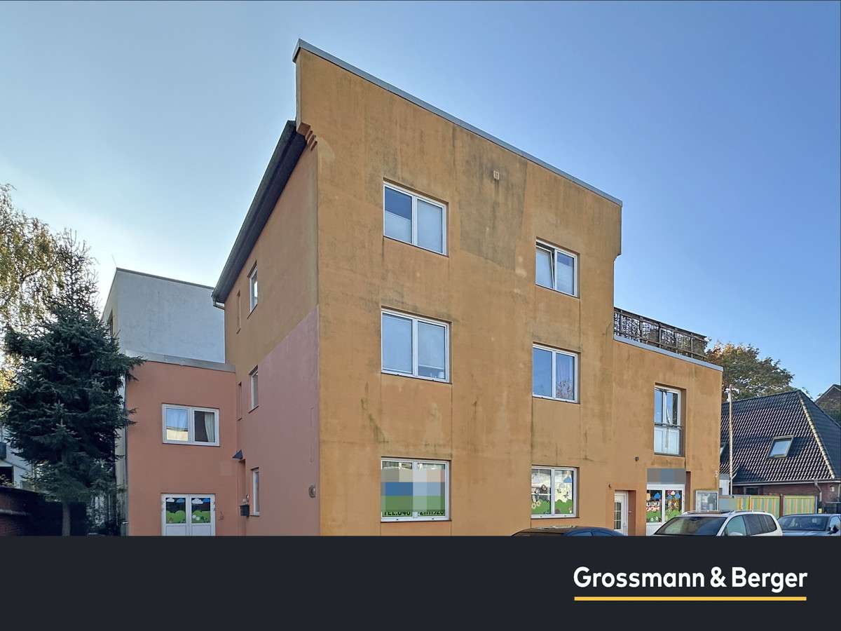  بناية في Eimsbuttel, Germany 582متر مربع رقم 40443