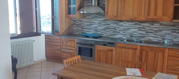 3 rooms Apartment in Antegnate, Italy No. 188067 2