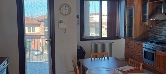 3 rooms Apartment in Antegnate, Italy No. 188067 9