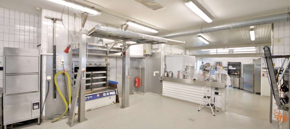 14 rooms Building in Rems-Murr-Kreis, Germany No. 90237 23