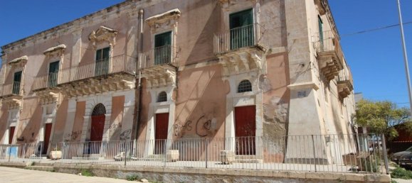 1700m² Building in Ispica, Italy No. 359768 2