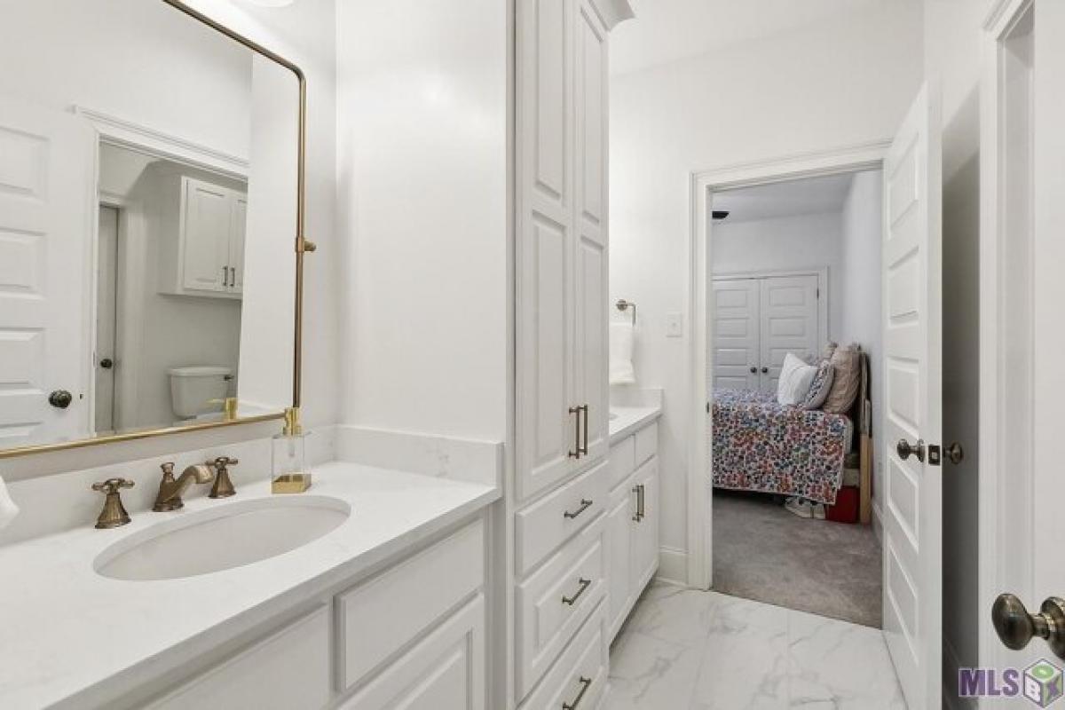 4 bedrooms House in Prairieville, USA No. 374523