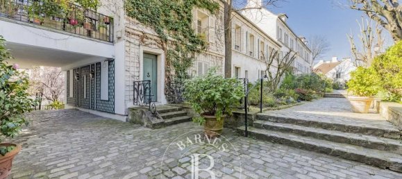 Apartamento de 2 dormitorios en Paris, France No. 121697 9