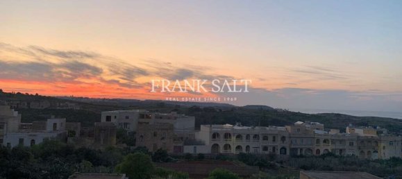 3 bedrooms Apartment in Nadur, Malta No. 6188 9