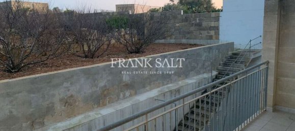 3 bedrooms Apartment in Nadur, Malta No. 6188 8