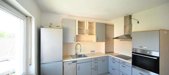 Квартира с 3 спальнями в Neustadt an der Waldnaab, Германия № 317900 3