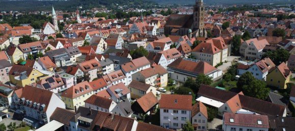 Квартира с 3 спальнями в Neustadt an der Waldnaab, Германия № 317900 2