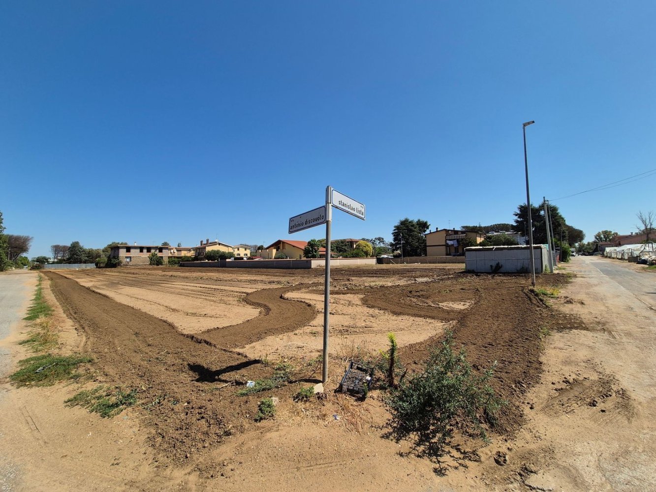 Земельный участок в Рим, Италия № 359435