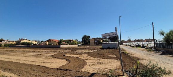 Земельный участок в Рим, Италия № 359435 4