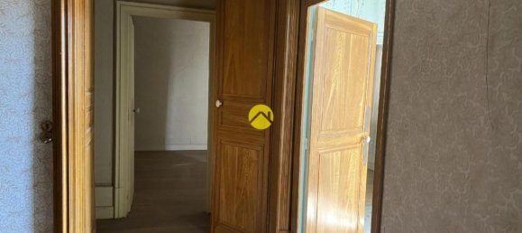 4 غرف نوم منزل في Marseilles-les-Aubigny, France رقم 283461 13