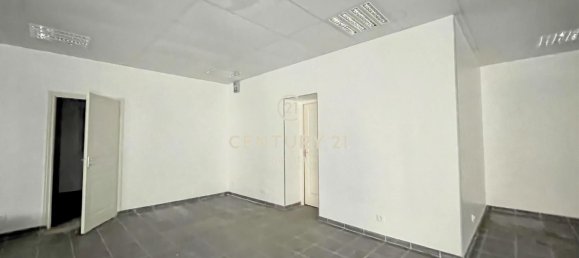 Gewerbliche Immobilie in Auchel, France 230m², Nr. 94925 6