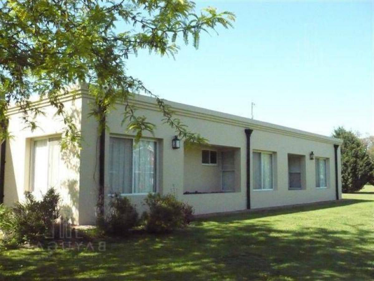 3 bedrooms House in Pilar, Argentina No. 87564