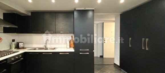 3 bedrooms Apartment in Milan, Italy No. 331045 2