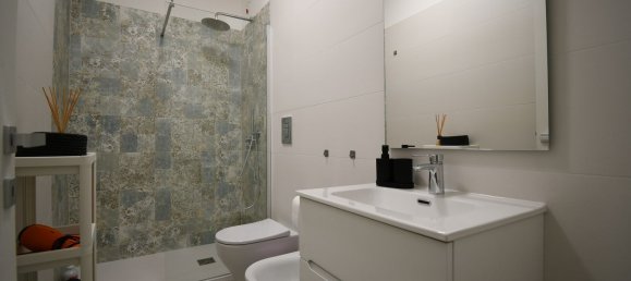 3غرفة شقة في Cagliari, Italy رقم 278402 8