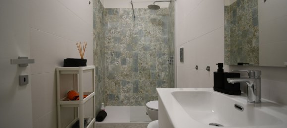 3غرفة شقة في Cagliari, Italy رقم 278402 9