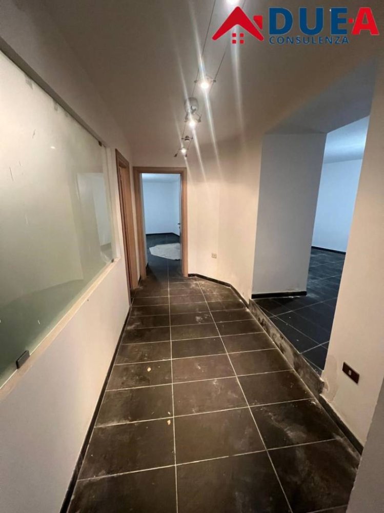 2 غرف نوم شقة في Naples, Italy رقم 16683