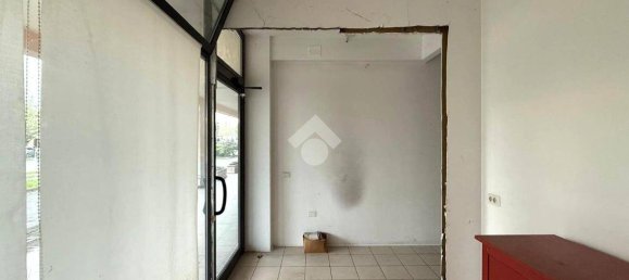 115m² Commercial property in Campodoro, Italy No. 264673 8