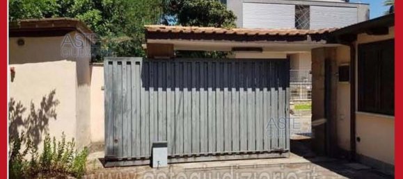 5 bedrooms Apartment in Rome, Italy No. 334125 12