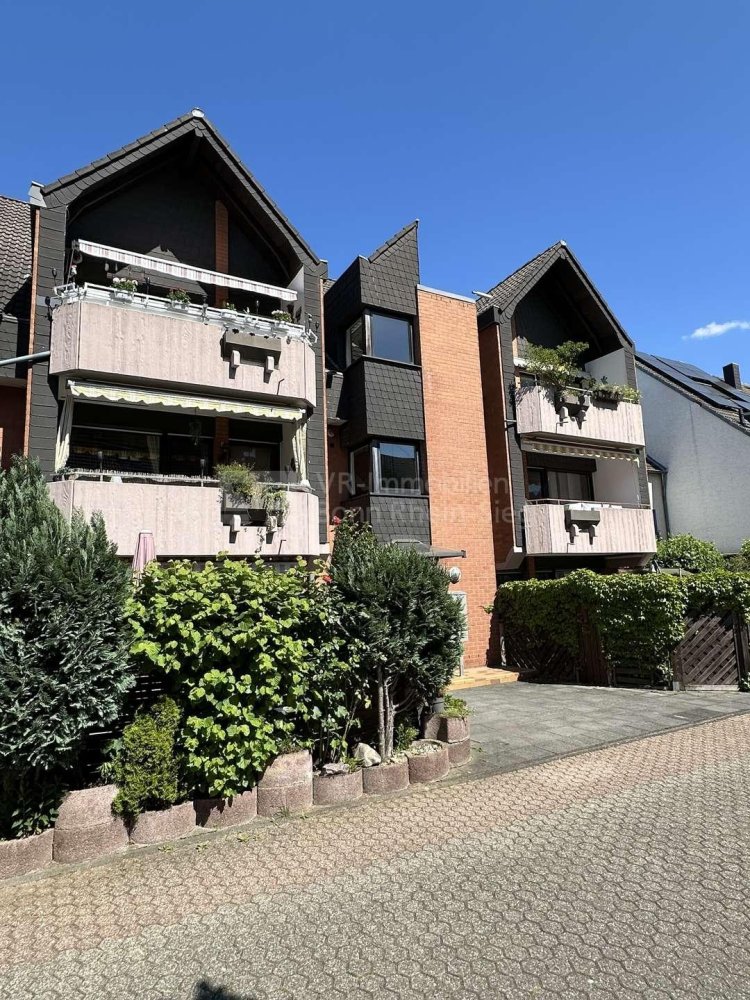 3 غرف نوم منزل ذو طابقين في Rhein-Sieg, Germany رقم 260435