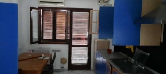 3 rooms Apartment in Caravate, Italy No. 198977 8