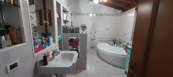 6 rooms House in Montescano, Italy No. 155263 10