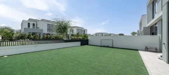4 chambres maison de ville à vendre à Al Furjan, Dubai, UAE № 105845 2