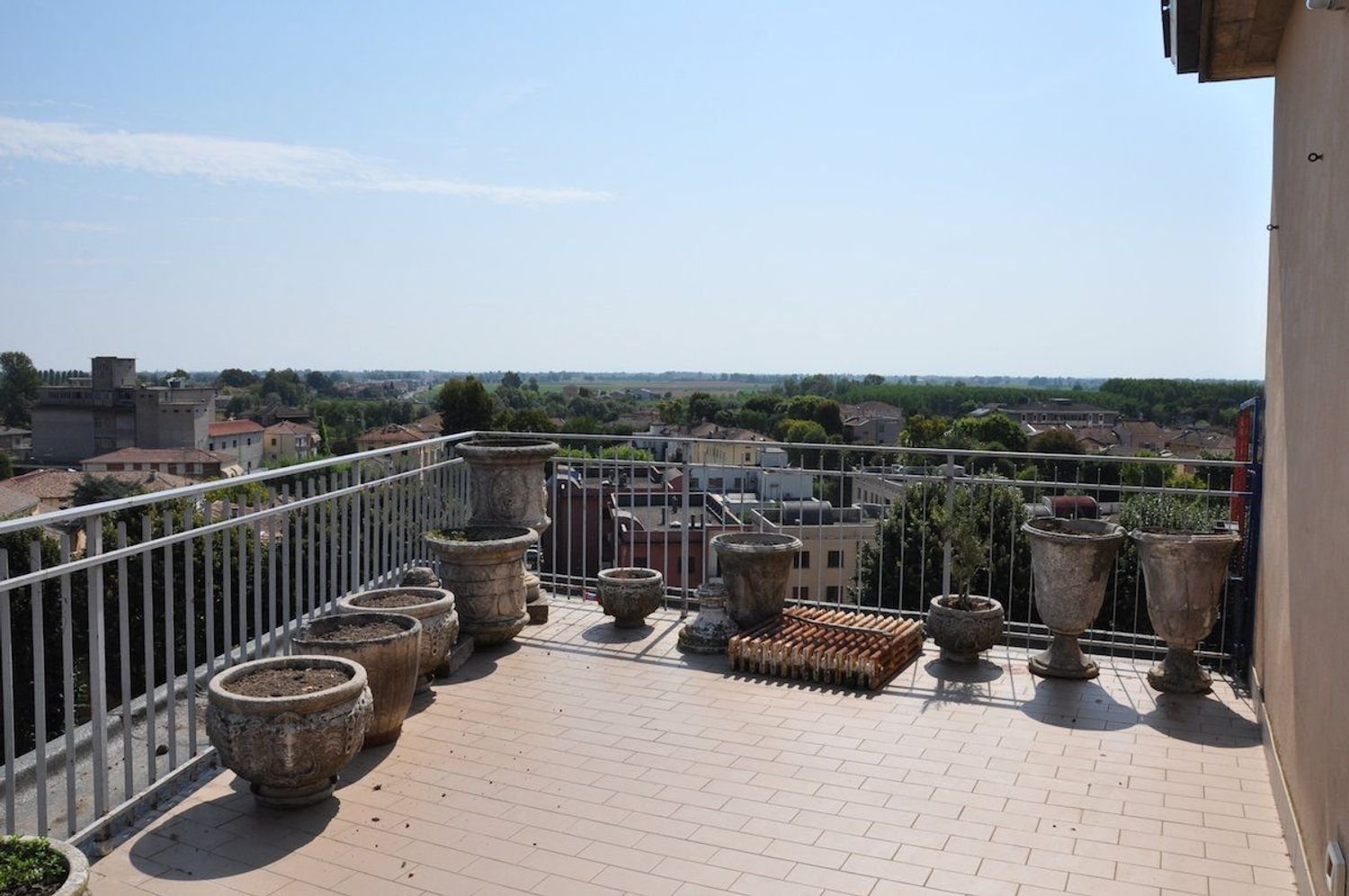 4 chambres Penthouse à Parma, Italy No. 403399