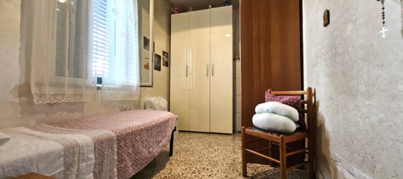 2 chambres Appartement à Palermo, Italy No. 80211 4