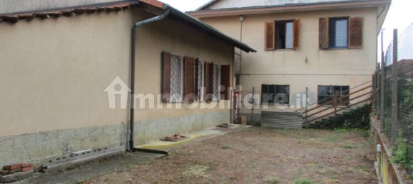 4 Schlafzimmer Villa in La Loggia, Italy, Nr. 335430 39