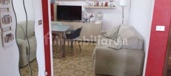 4 Schlafzimmer Villa in La Loggia, Italy, Nr. 335430 26