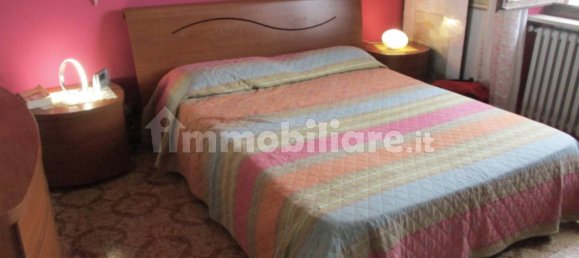 4 Schlafzimmer Villa in La Loggia, Italy, Nr. 335430 29